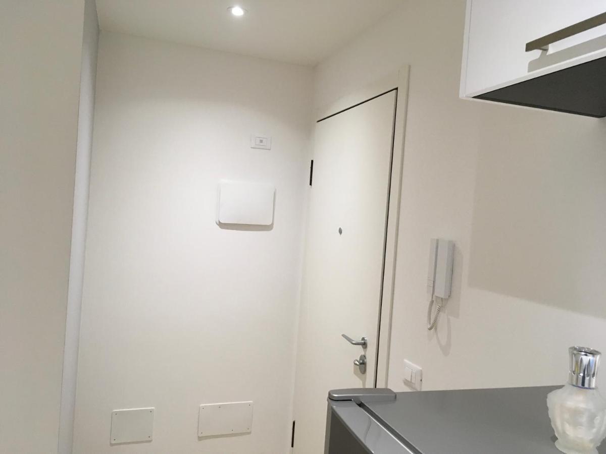 Appartamento Con Due Camere Da Letto E Free Park Vérone Extérieur photo