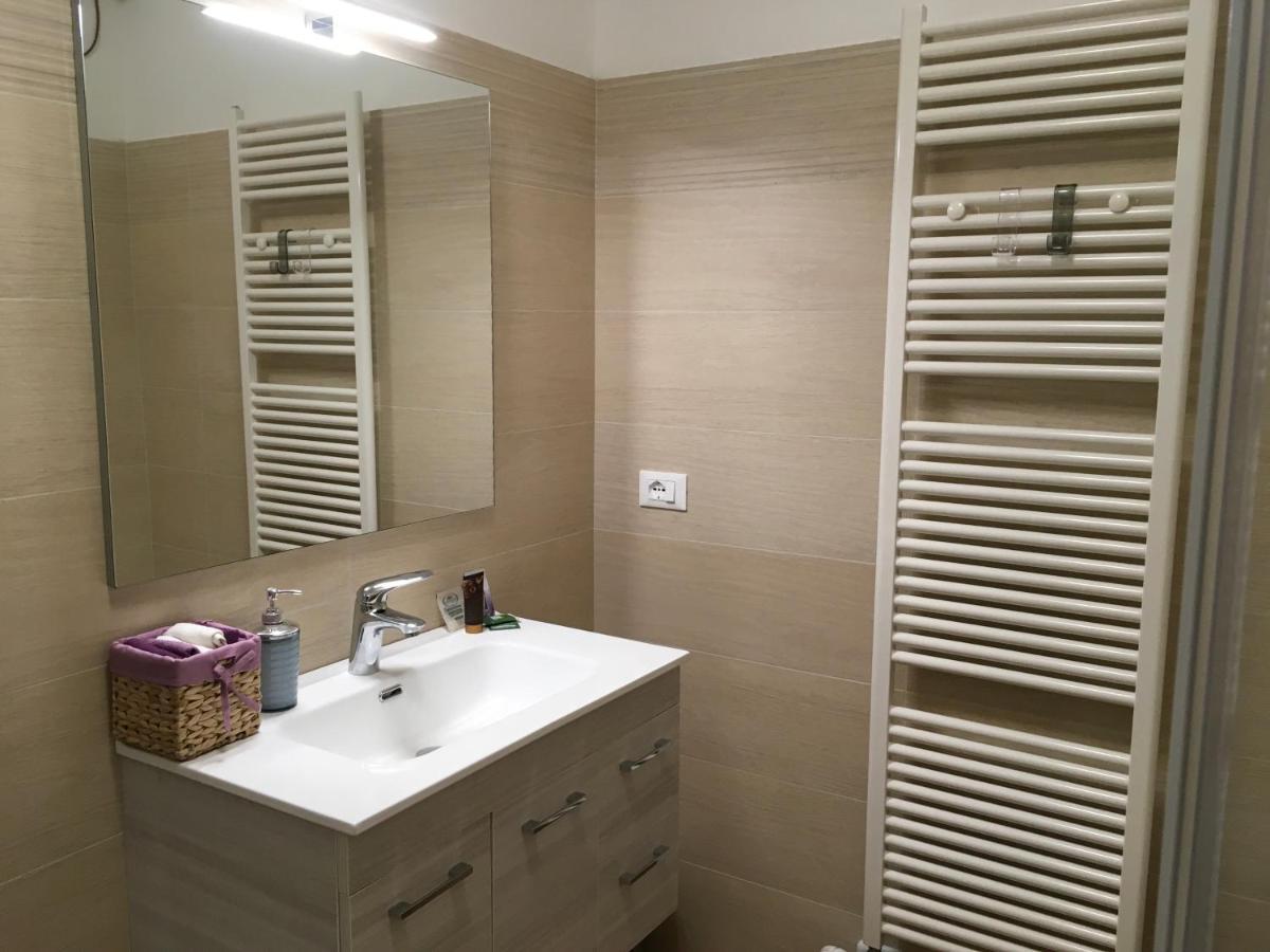 Appartamento Con Due Camere Da Letto E Free Park Vérone Extérieur photo