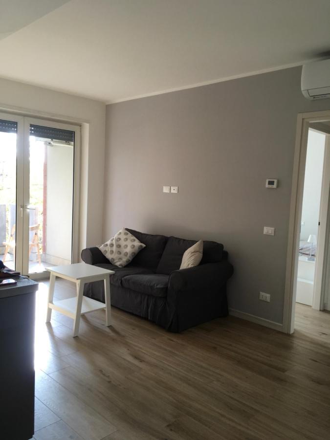 Appartamento Con Due Camere Da Letto E Free Park Vérone Extérieur photo