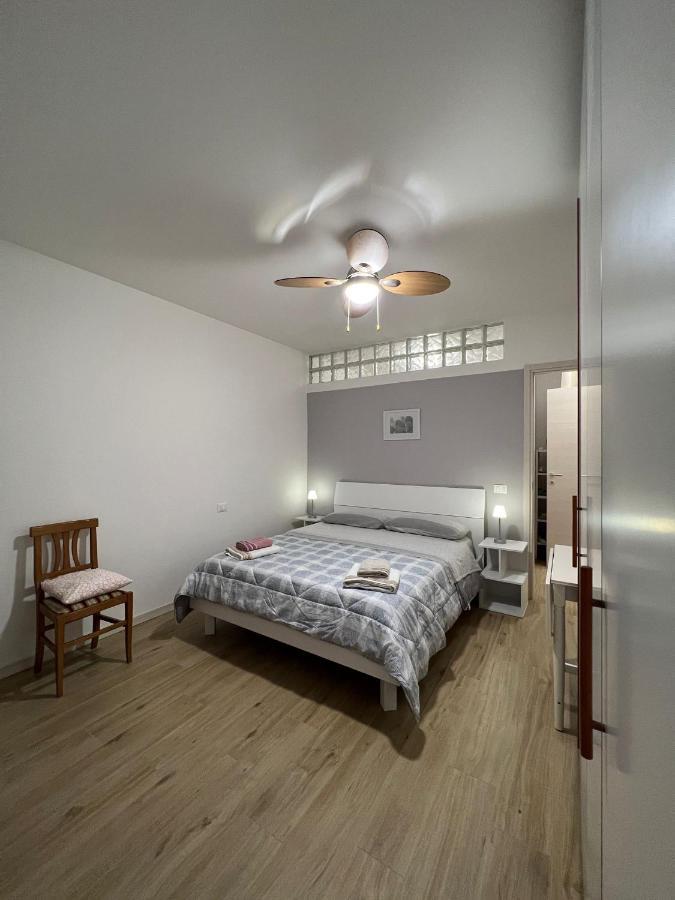 Appartamento Con Due Camere Da Letto E Free Park Vérone Extérieur photo