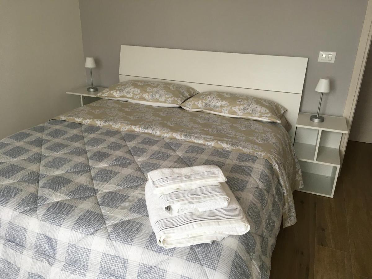 Appartamento Con Due Camere Da Letto E Free Park Vérone Extérieur photo